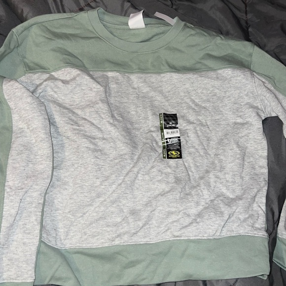 Girls sweater - Picture 1 of 1